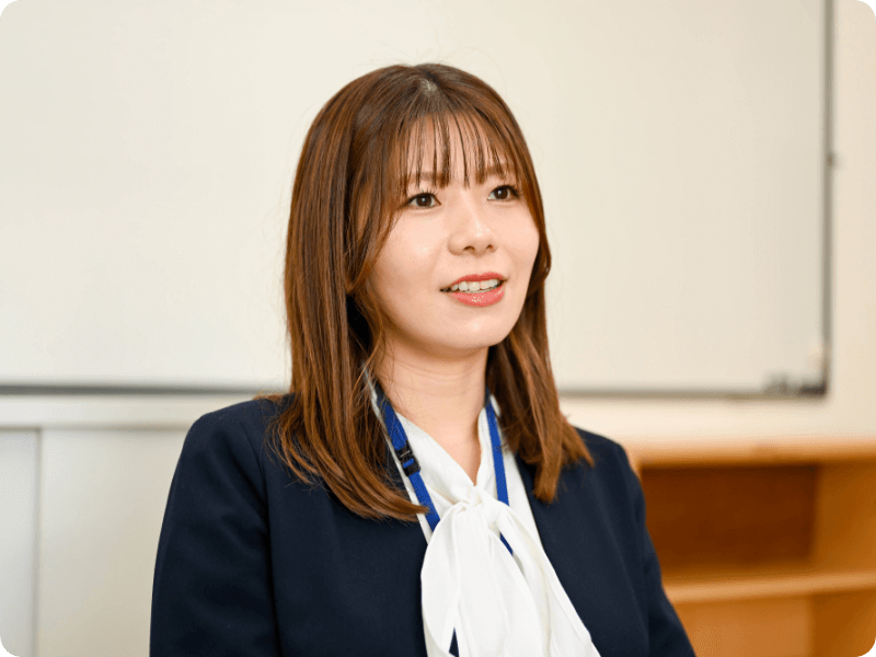 林 真理亜